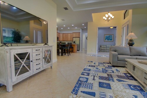 Stay Active and Social in Bonita Isles: Community Amenities and Social Events Await