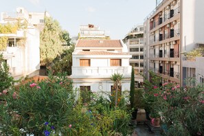 Exterior - Enticing, Cosy, Rooftop Studio Athens Centre! EP9T (Athina)