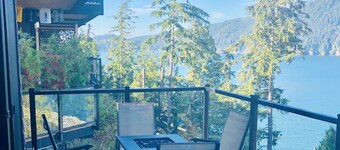 Sandy Feet Retreat- Port Renfrew