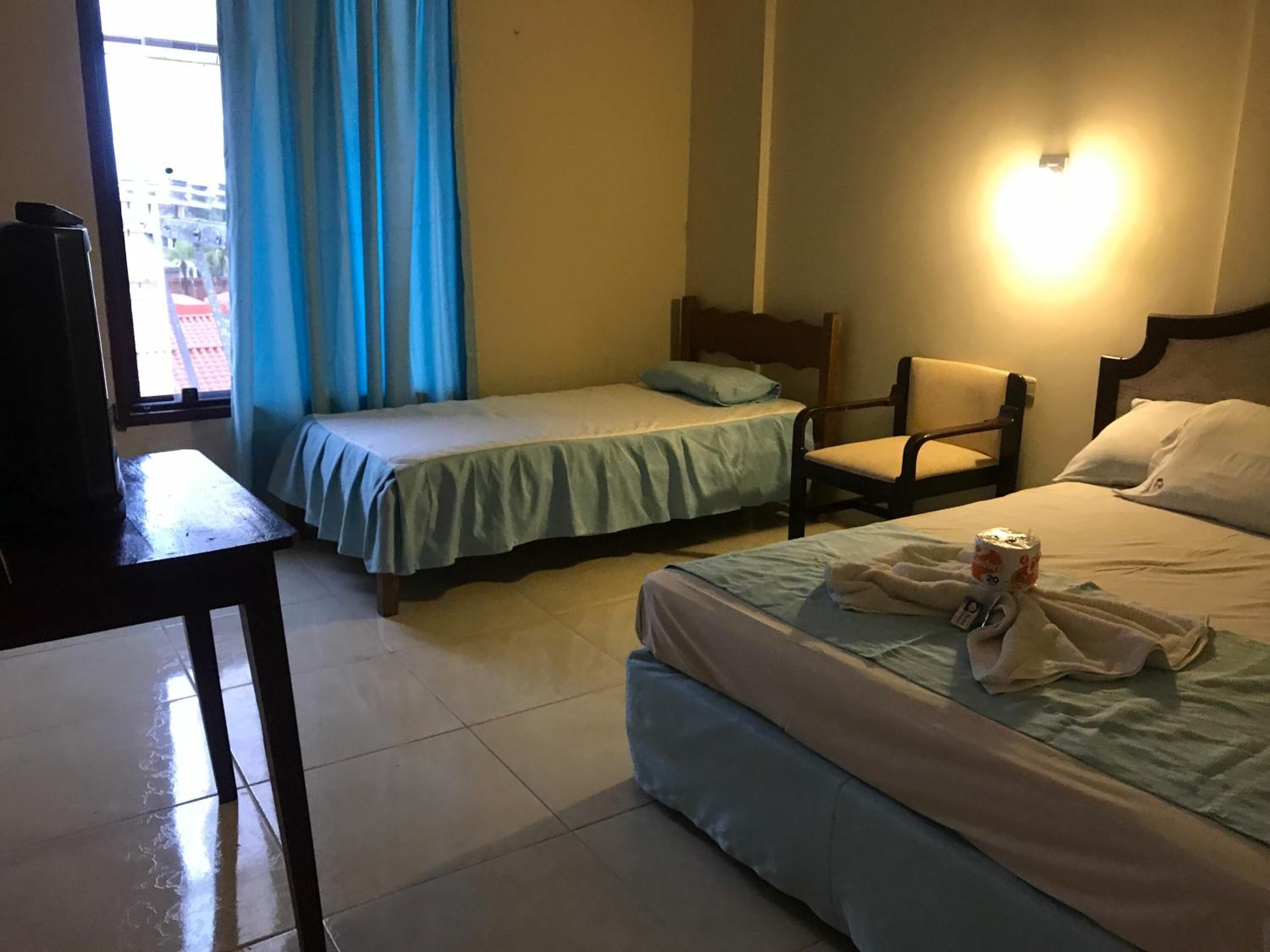 in-room safe, free wifi, bed sheets