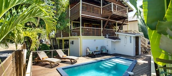 Driftwood Gardens Guesthouse