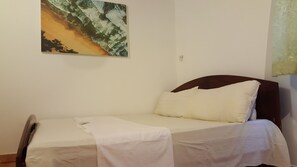 Villa luxueuse, 4 chambres | 4 chambres, fer et planche Ă repasser, accĂšs au Wi-Fi (inclus)