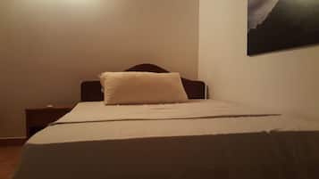 Luxury Villa, 4 Bedrooms | 4 bilik tidur, seterika/papan seterika, Wi-fi percuma, cadar katil