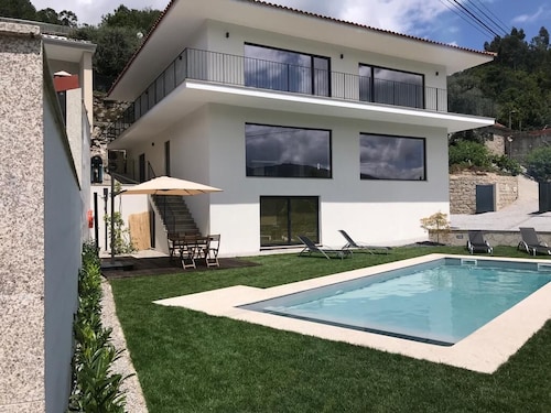 ERMAL HOUSE - HOUSE