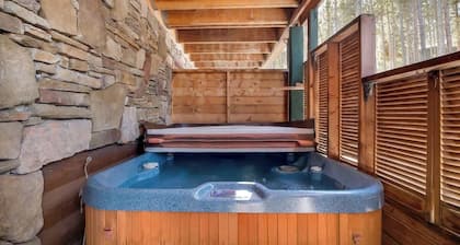 NOUVEAU - Cabine dans les pins - Parfait pour les familles - Spa privé - 5 minutes de la ville