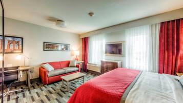 1 bedroom, WiFi (free), bed sheets