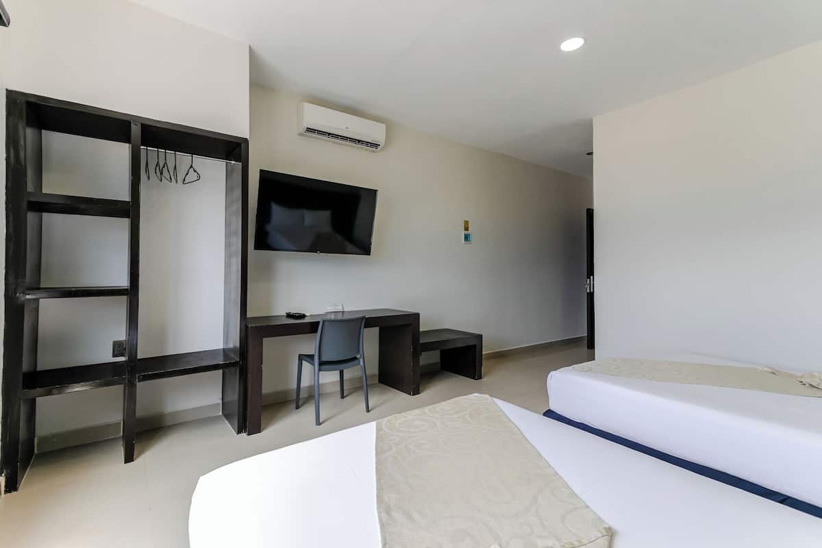 Deluxe Double Room | Desk, laptop workspace, free WiFi, bed sheets