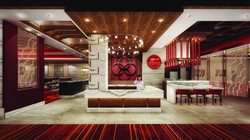 5 间餐厅，供应午餐、晚餐和早午餐，美洲菜