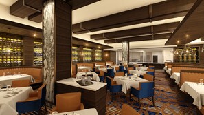 5 restaurants, lunch, dinner, brunch served; American cuisine 