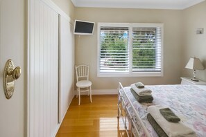 4 bedrooms, iron/ironing board, free WiFi - Accommodation Lallibroch Pomonal (Pomonal)