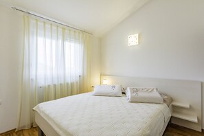 1 غرفة نوم وواي فاي وملاءات أسرّة