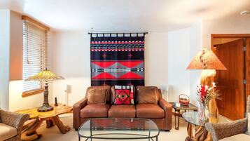 TV, fireplace, DVD player, stereo