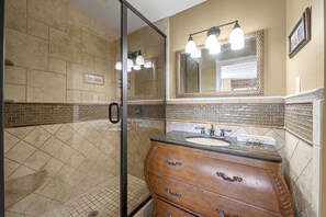 Ensemble baignoire-douche