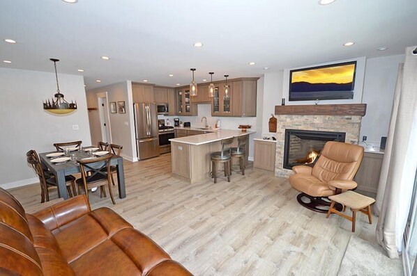 TV, fireplace, DVD player