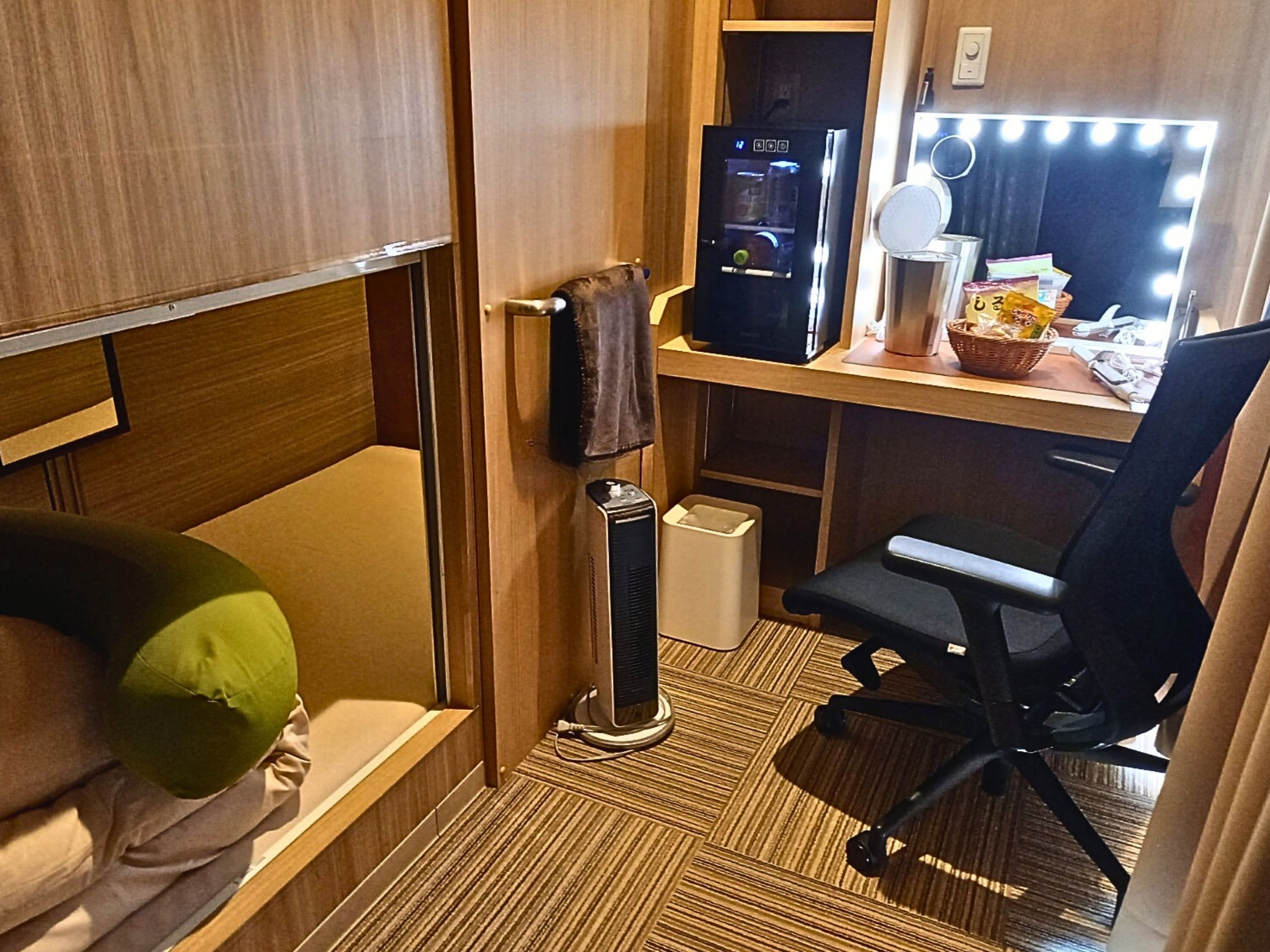 Phòng Premium, chỉ dành cho nữ, không hút thuốc (Capsule Room) | Truy cập Internet không dây miễn phí, bộ trải giường 