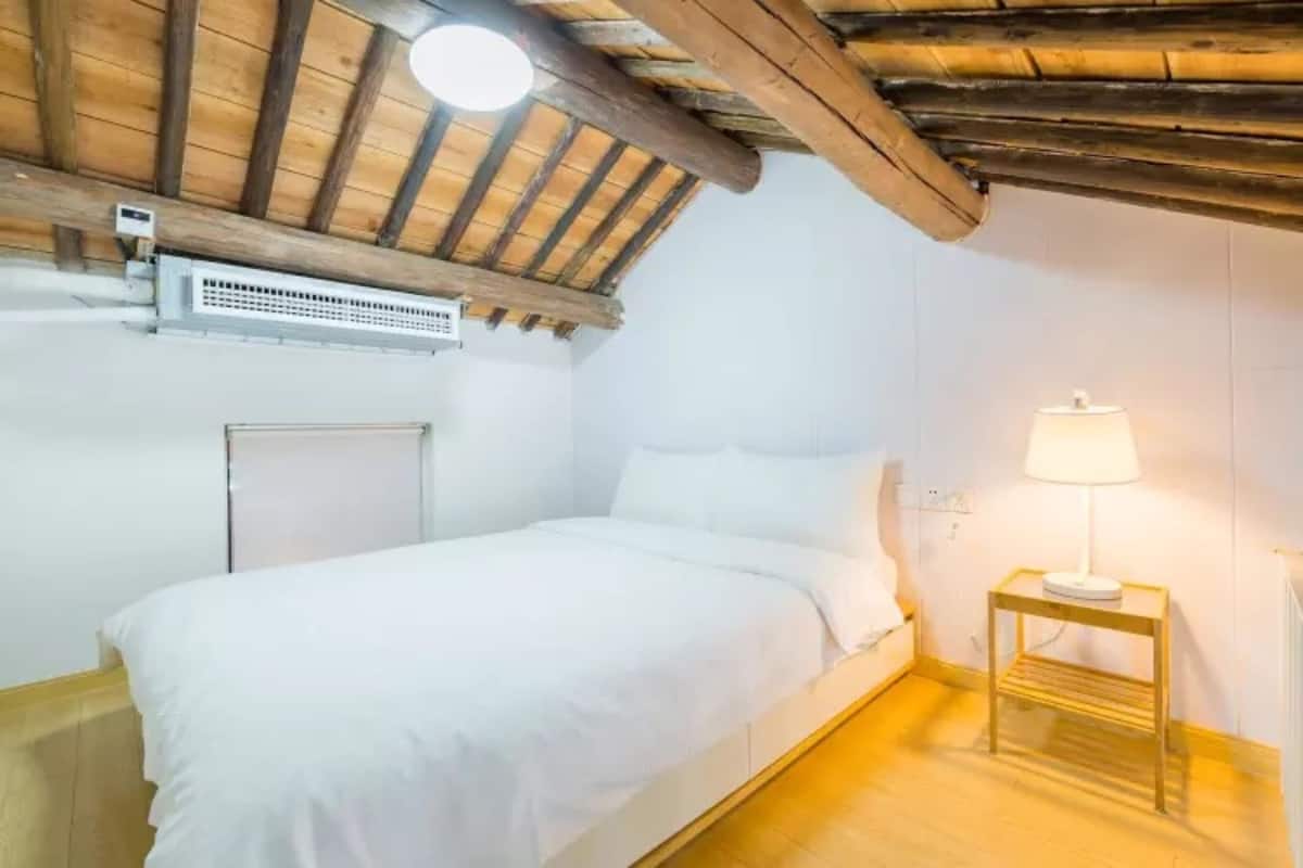 Romantic Loft (Mainland Chinese Citizen Only) | 1 bedroom, desk, blackout drapes, free WiFi