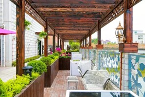 Terrace/patio - Floral Hotel Haipai Garden Villa (Shanghai)