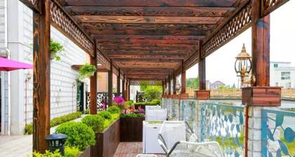 Floral Hotel Haipai Garden Villa