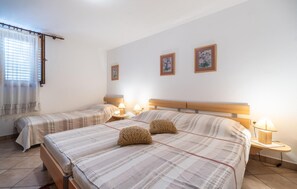 1 chambre, Wi-Fi gratuit, draps fournis