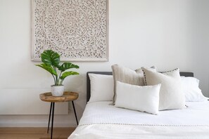 3 chambres, fer et planche à repasser, accès Internet, draps fournis