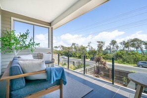 Terrace/patio - ShoreLine - WAKE UP ON THE WATER (Tootgarook)