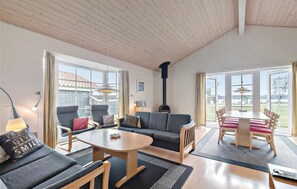 TV, fireplace, DVD player - Marina Fiskenæs Feriepark (Gråsten)