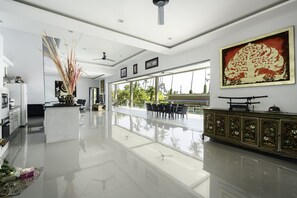 Interior - Palatial 3 bedroom villa (Lamai)