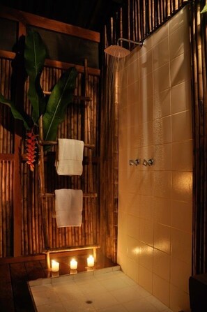 Dortoir Partagé Standard, dortoir mixte | Salle de bain