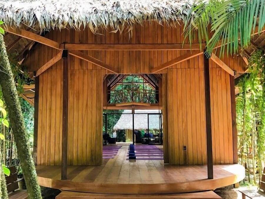 Bagian depan properti