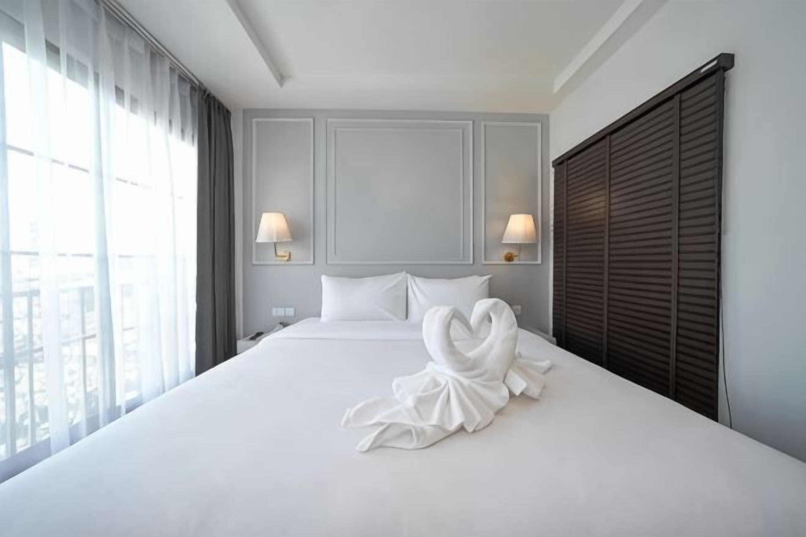 Minibar, in-room safe, blackout curtains, soundproofing