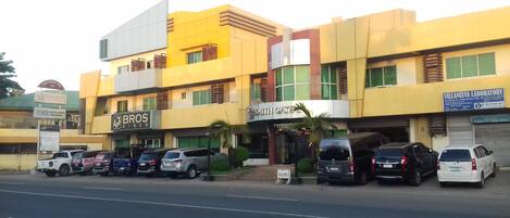 Bahagian luar