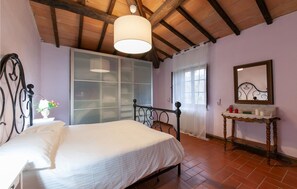 5 camere, culla da viaggio, Wi-Fi gratuito, lenzuola
