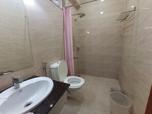 Bathroom - Hotel Ganga Azure (Haridwar)