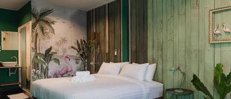 Bureau, espace de travail pour ordinateur portable, rideaux occultants