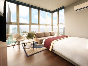 프리미어 트윈룸, 금연 (SANSUI Suite) | 오리/거위털 이불, 방음 설비, 무료 WiFi, 침대 시트