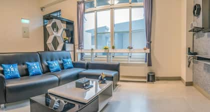 Follow Me-Travel Homestay