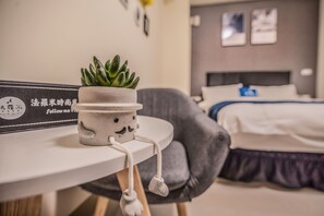 Economy Double Room | Down comforters, pillowtop beds, desk, free WiFi - Follow Me-Travel Homestay (Ruisui)