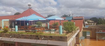 Miryam Village Inn Safari Lodge