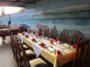 Breakfast, lunch and dinner served - Miryam Village Inn Safari Lodge (Sultan Hamud)