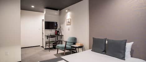Habitación doble estándar | Escritorio, espacio para trabajar con laptop y wifi gratis