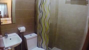 Shower, towels