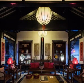 Interior detail - Floral Hotel The Upper House Pingle (Chengdu)