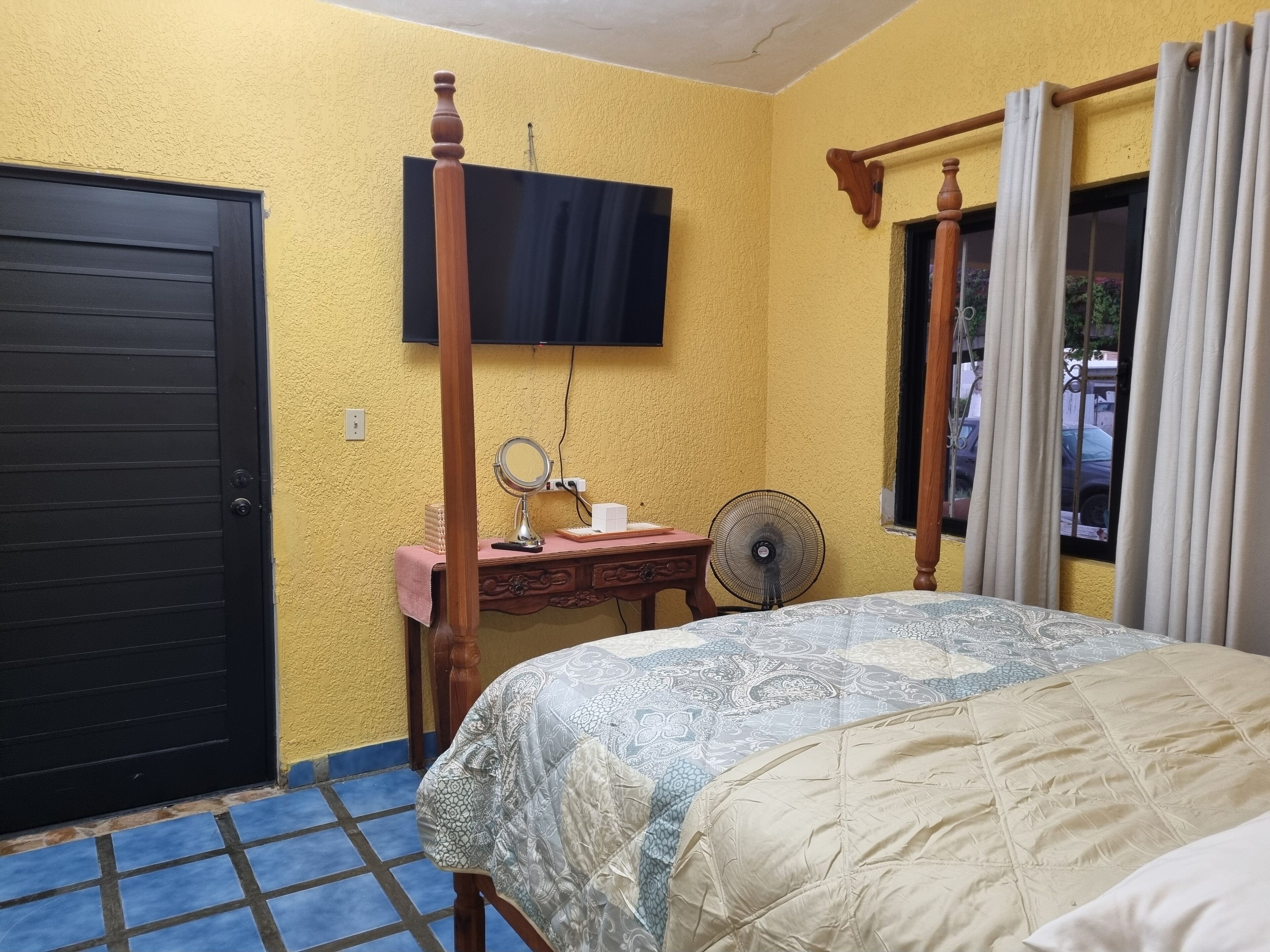 Hotel alcatraz Reviews, Deals & Photos 2025 - Expedia.com