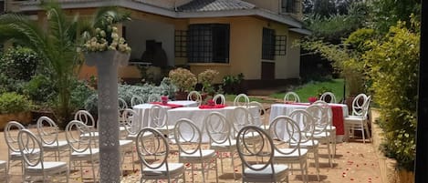 Espace mariage en plein air