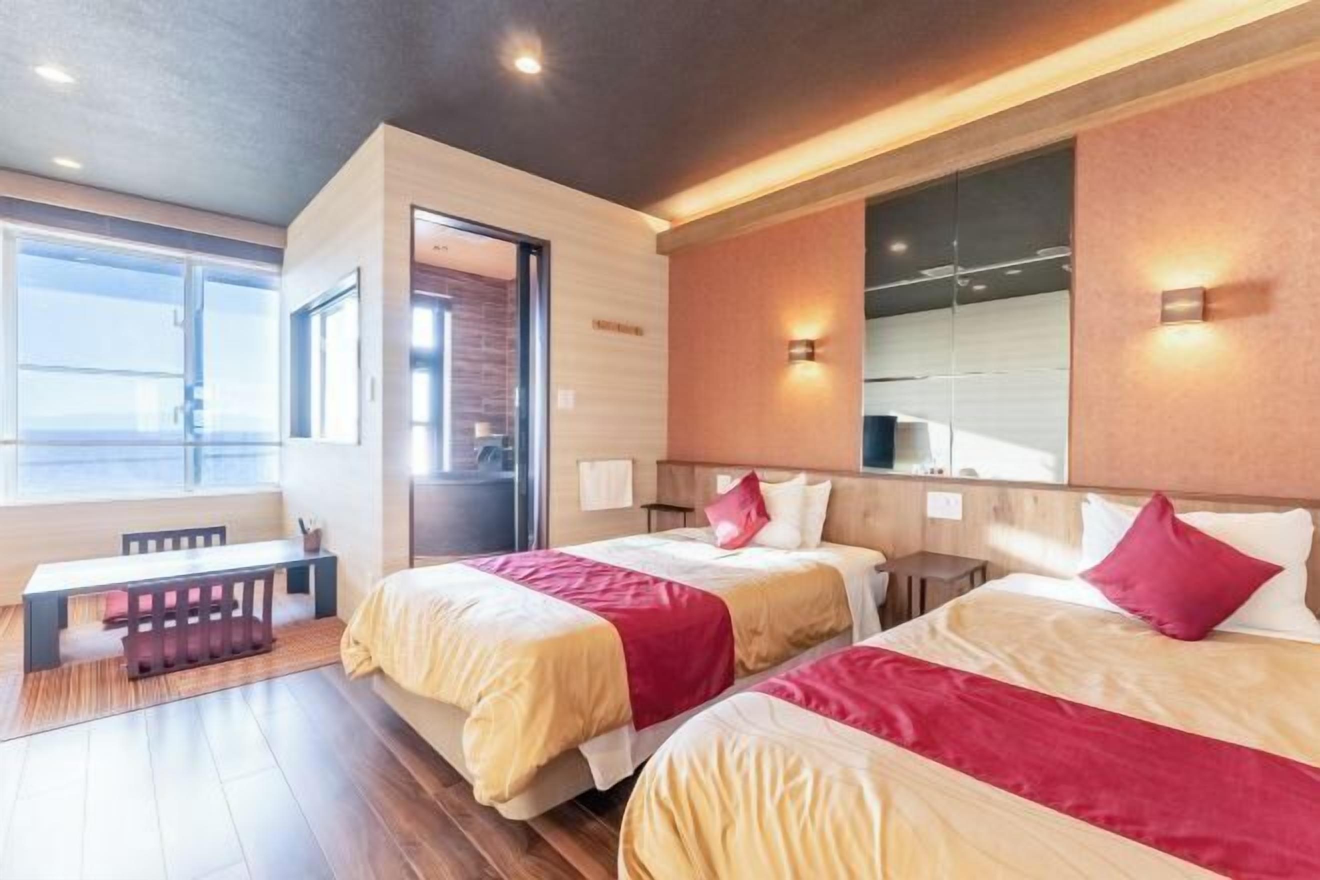 In-room safe, desk, free WiFi, bed sheets