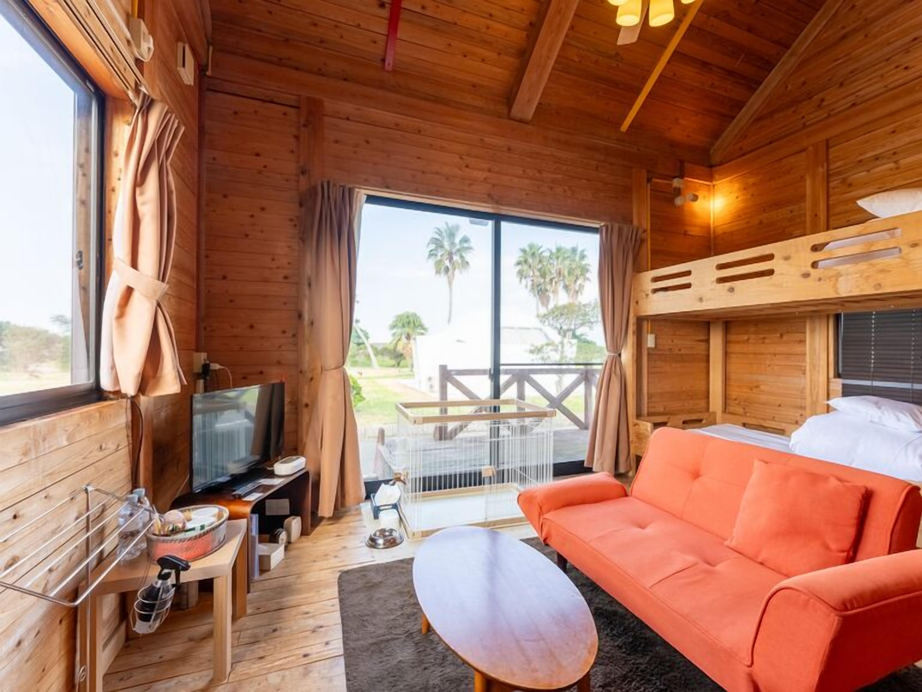 Living area | 50-inch flat-screen TV with satellite channels, TV