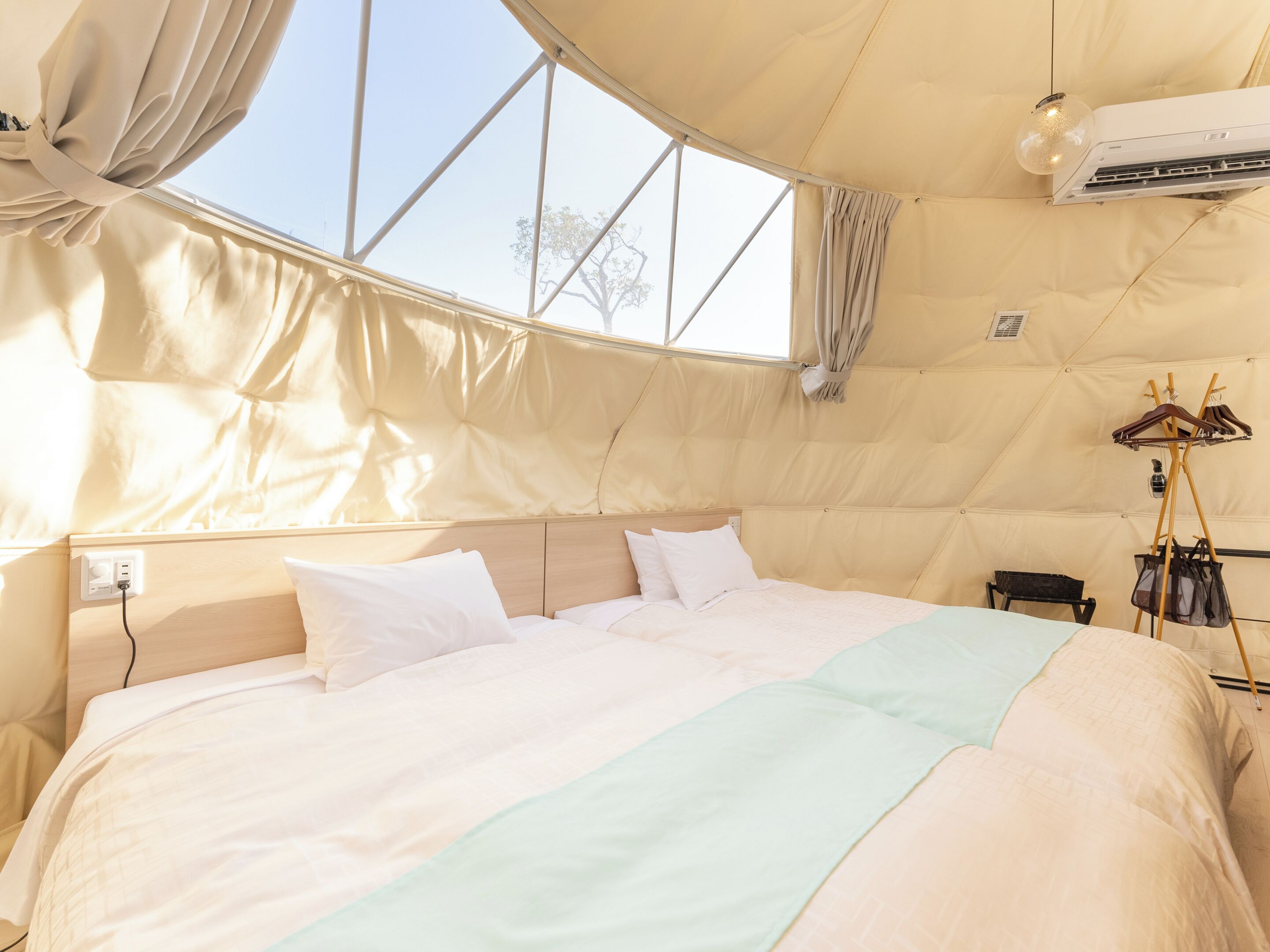 [Glamping] Pet Companion Western Modern Room 38 sqm [Shared Toilet & Bath room], Non Smoking