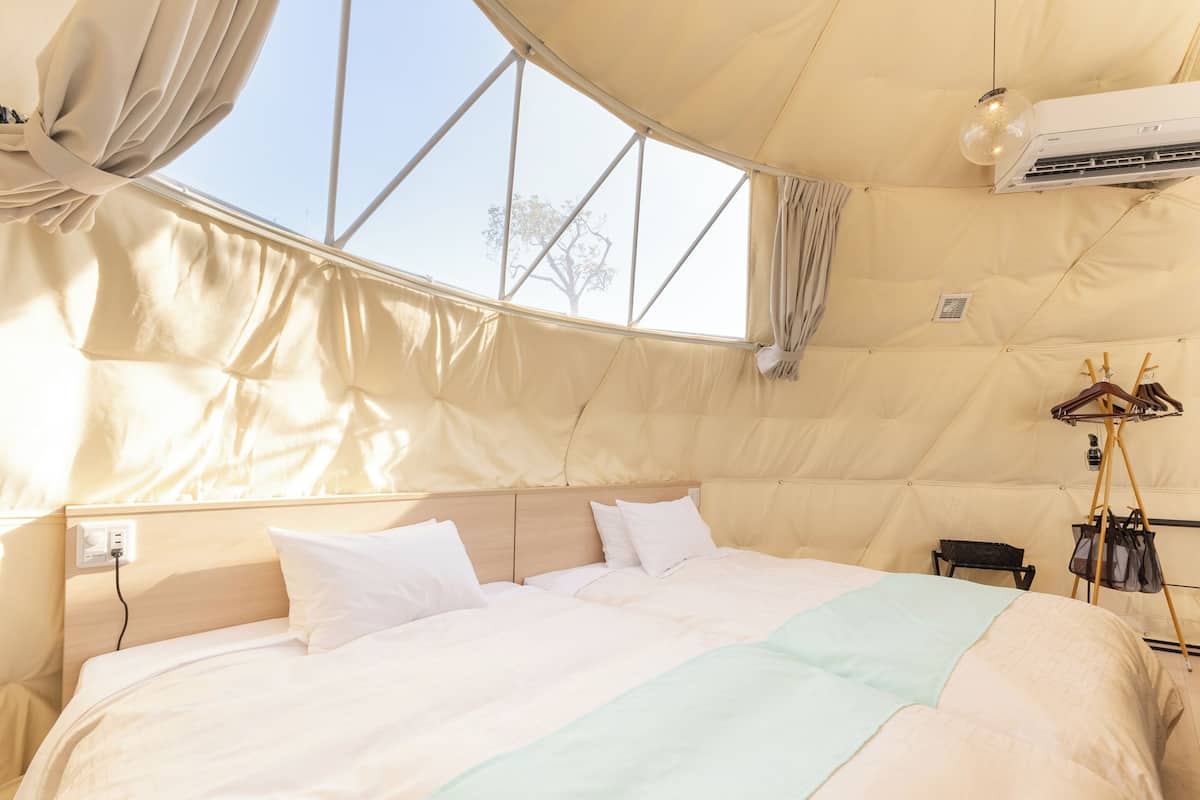 In-room safe, desk, free WiFi, bed sheets