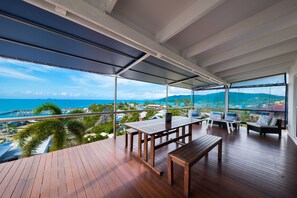 Terrace/patio - Nautilus On The Hill - Airlie Beach (Airlie Beach)