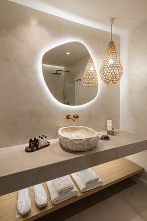 Suite, 2 Bedrooms, Private Pool, Sea View (View) | Bathroom - Etesians Suites & Villas (Mykonos)